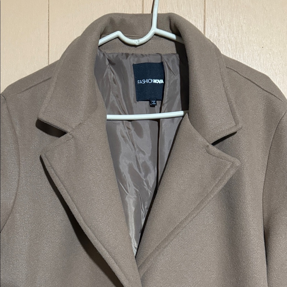 Fashion Nova Overcoat for Women - Picture 7 of 14